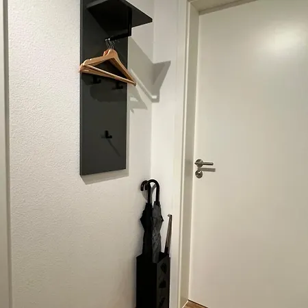 Moderne Naehe Hbf-lift-tiefgarage-contactless Check-in هانوفر